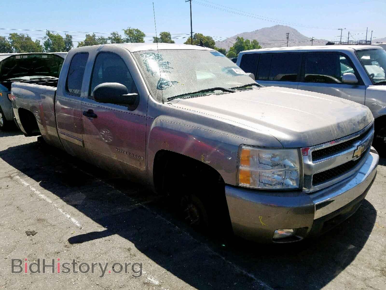 Photo 2GCEC19C071652812 - CHEVROLET SILVERADO 2007