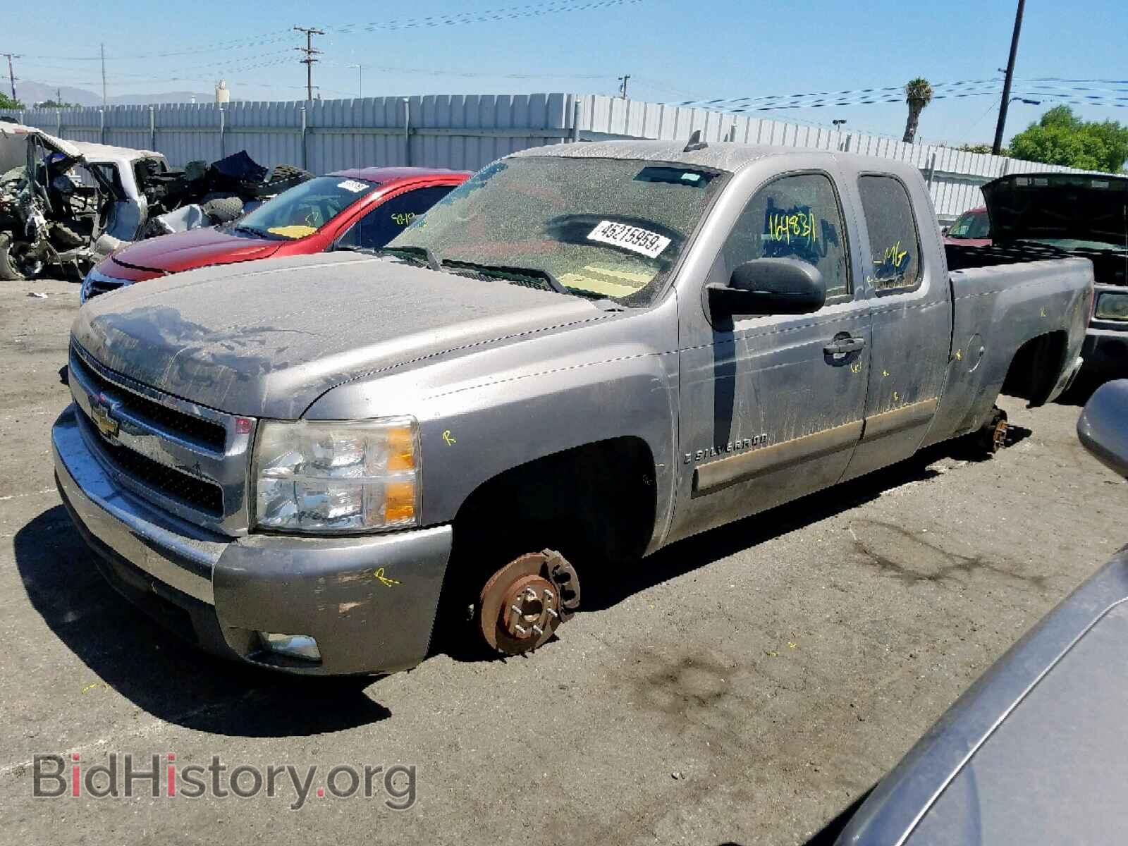 2007 CHEVROLET SILVERADO - VIN: 2GCEC19C071652812 - Photo 2