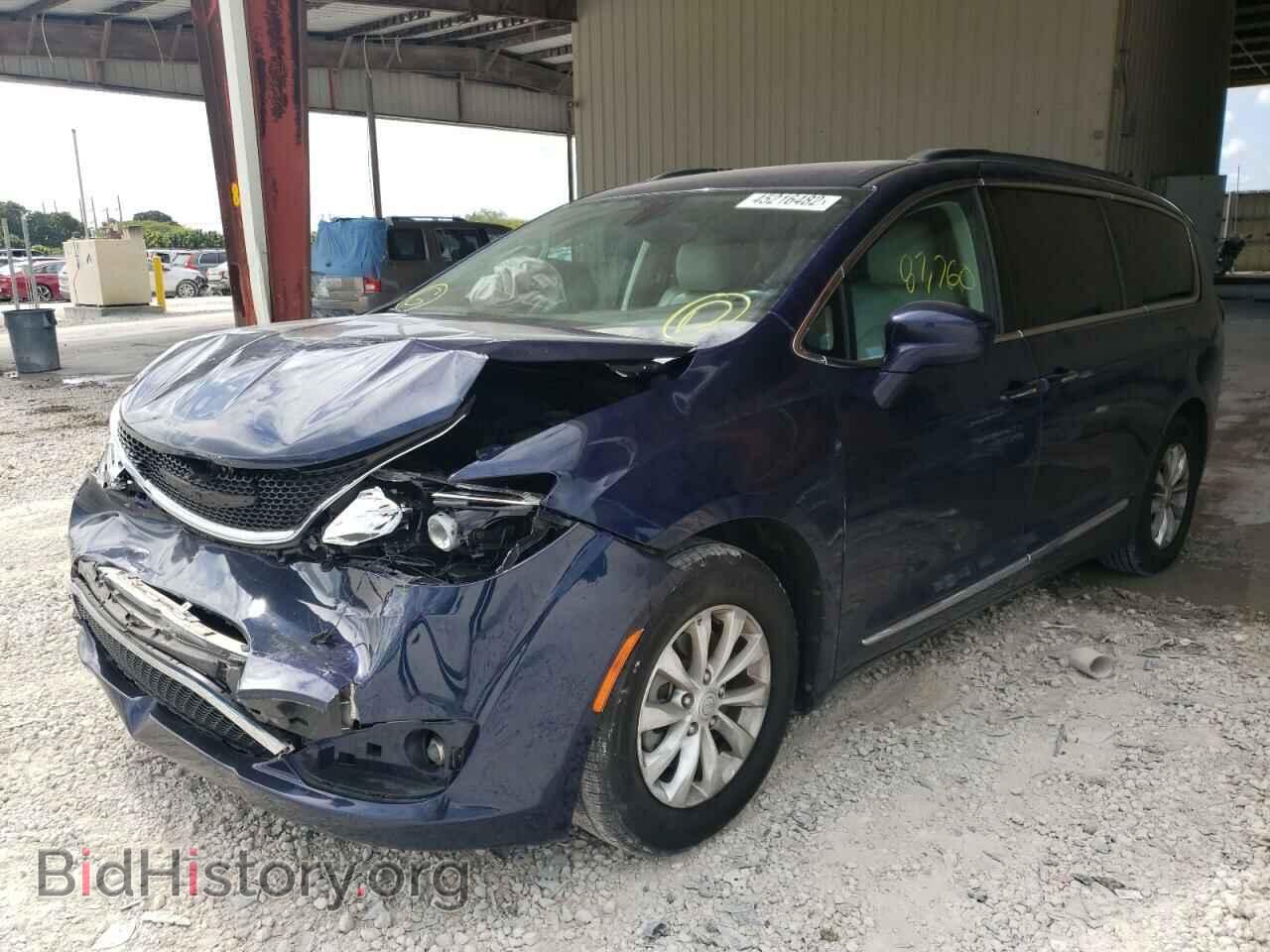 2017 CHRYSLER PACIFICA - VIN: 2C4RC1BG1HR691832 - Photo 2