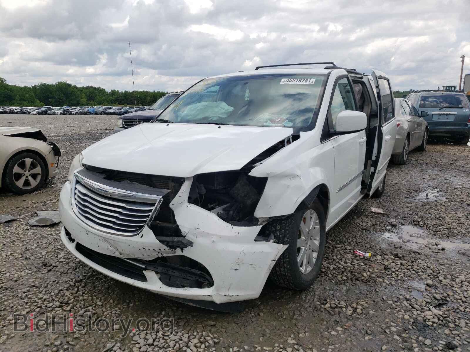 2014 CHRYSLER MINIVAN - VIN: 2C4RC1BG7ER207304 - Фото 2