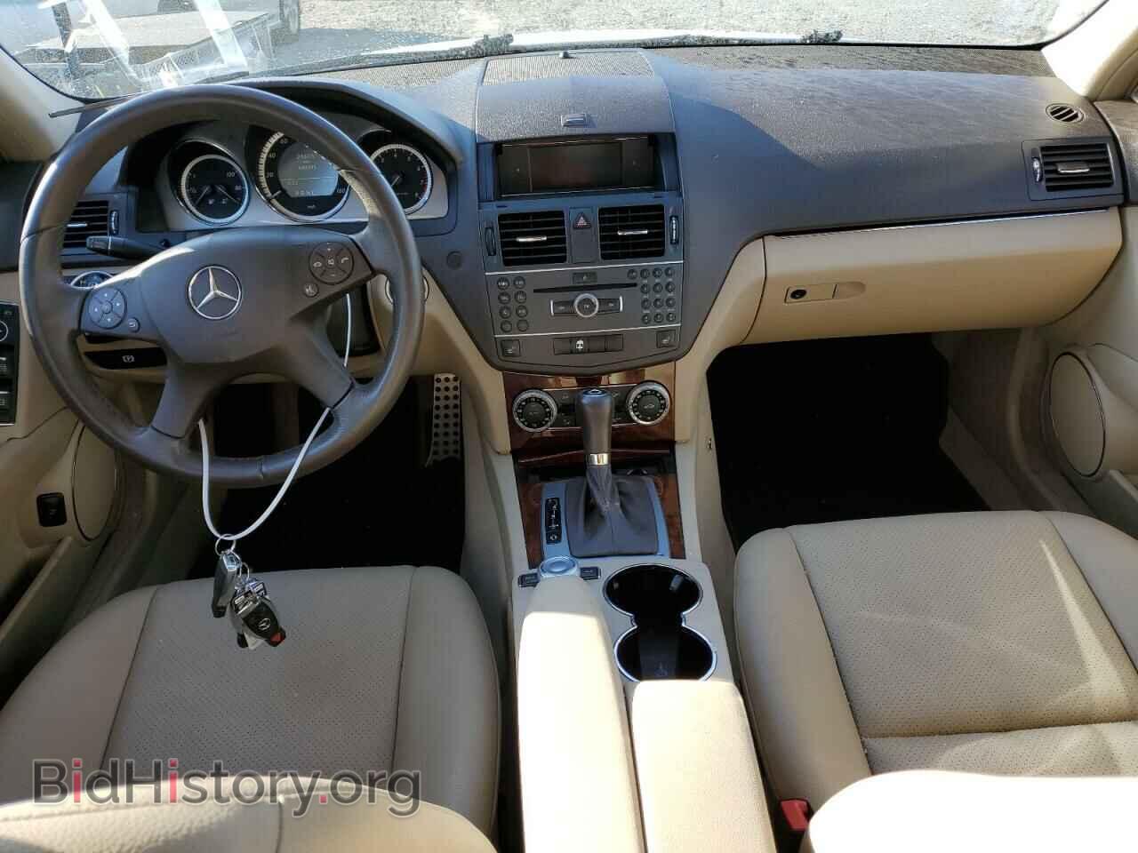 2011 MERCEDES-BENZ C-CLASS - VIN: WDDGF5EB7BA510773 - Фото 8