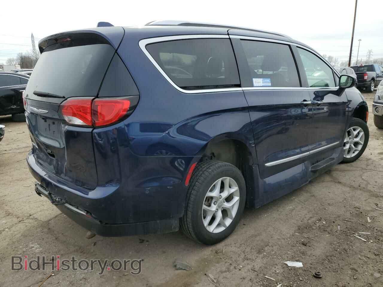 2018 CHRYSLER PACIFICA - VIN: 2C4RC1EGXJR114539 - Фото 3