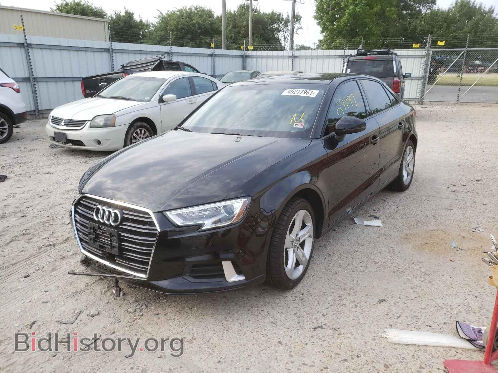 2017 AUDI A3 - VIN: WAUAUGFFXH1038545 - Фото 2