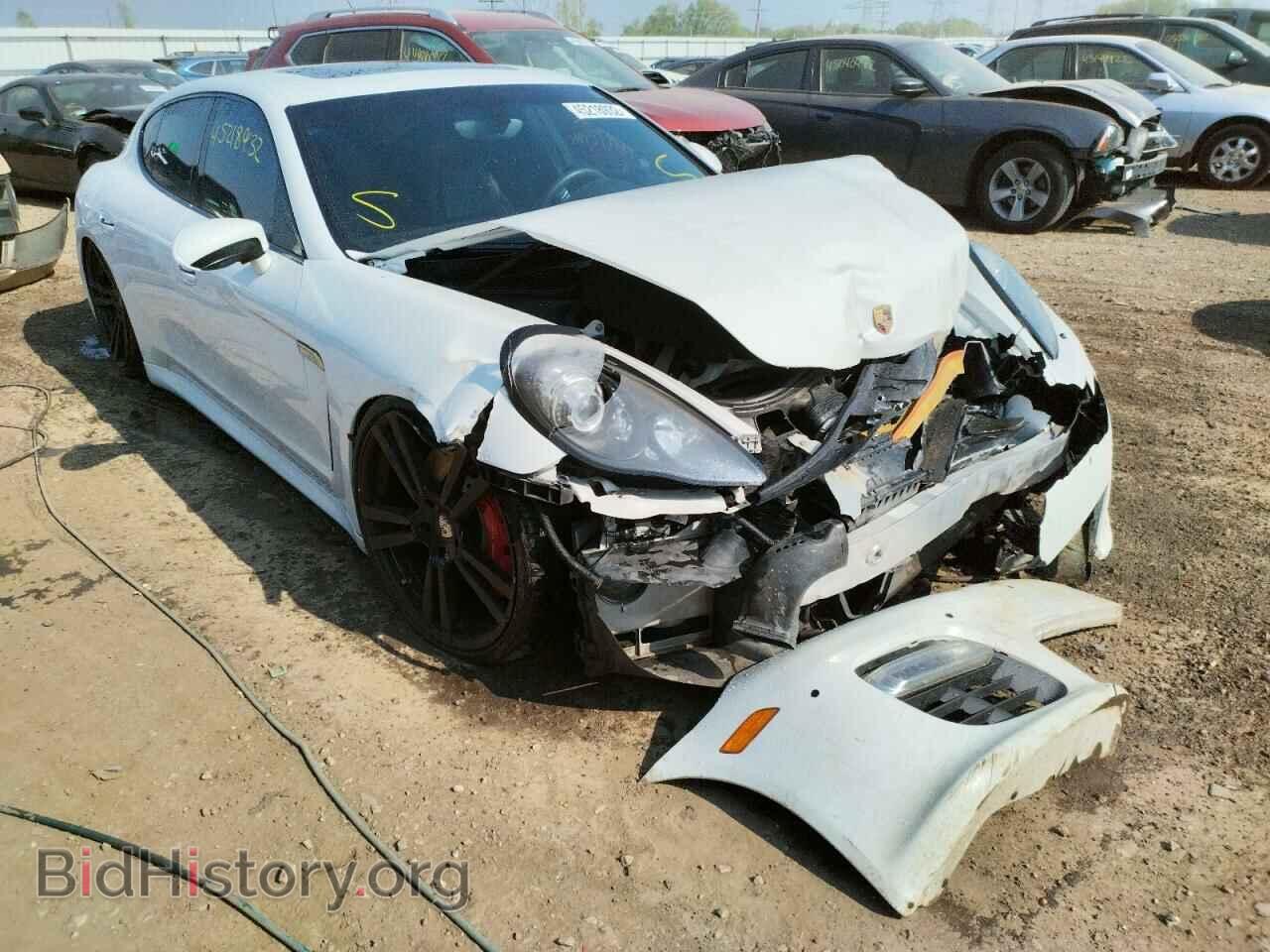 Фотография WP0AF2A76DL076370 - PORSCHE PANAMERA 2013