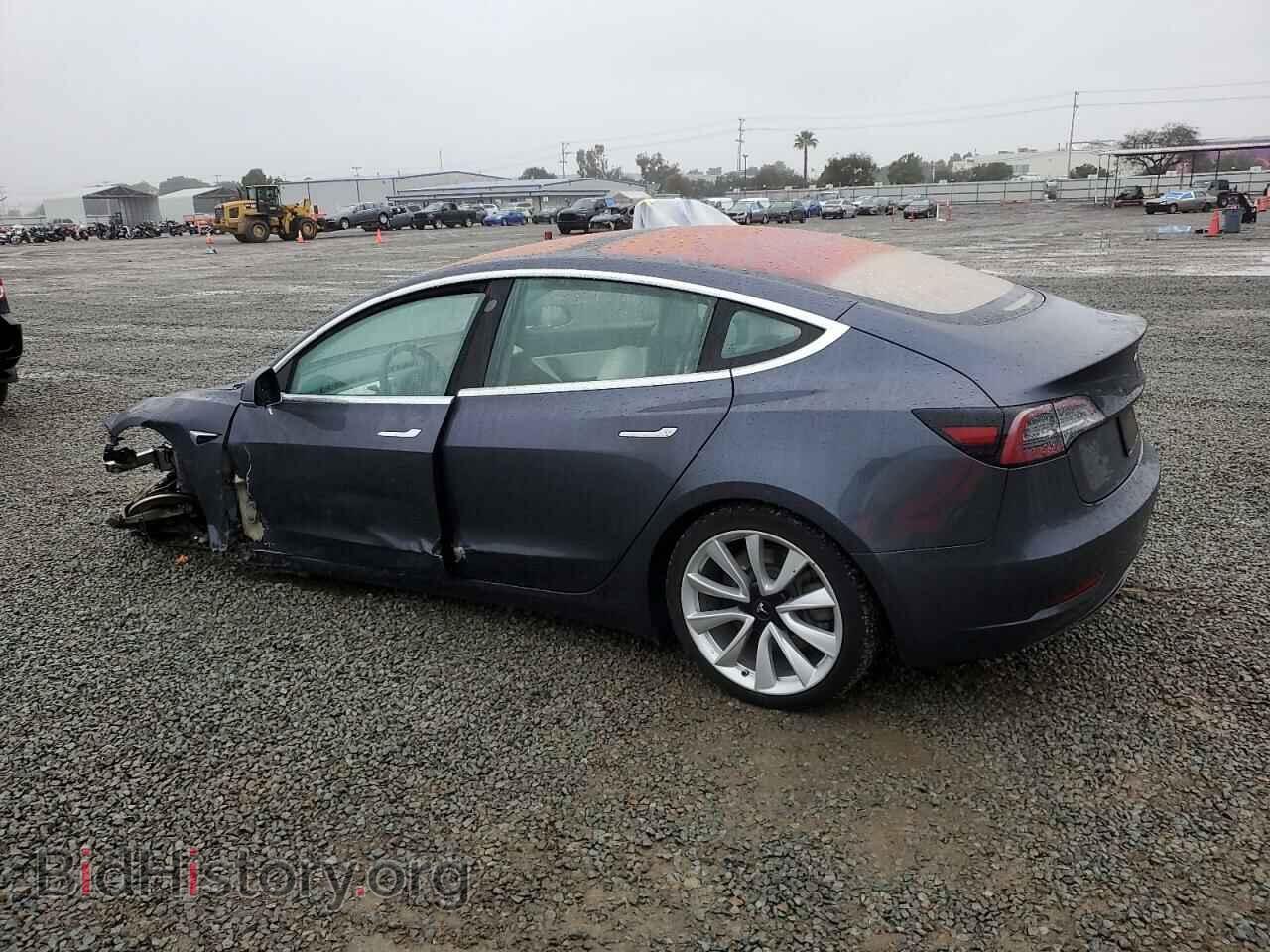 2018 TESLA MODEL 3 - VIN: 5YJ3E1EA2JF169204 - Photo 2