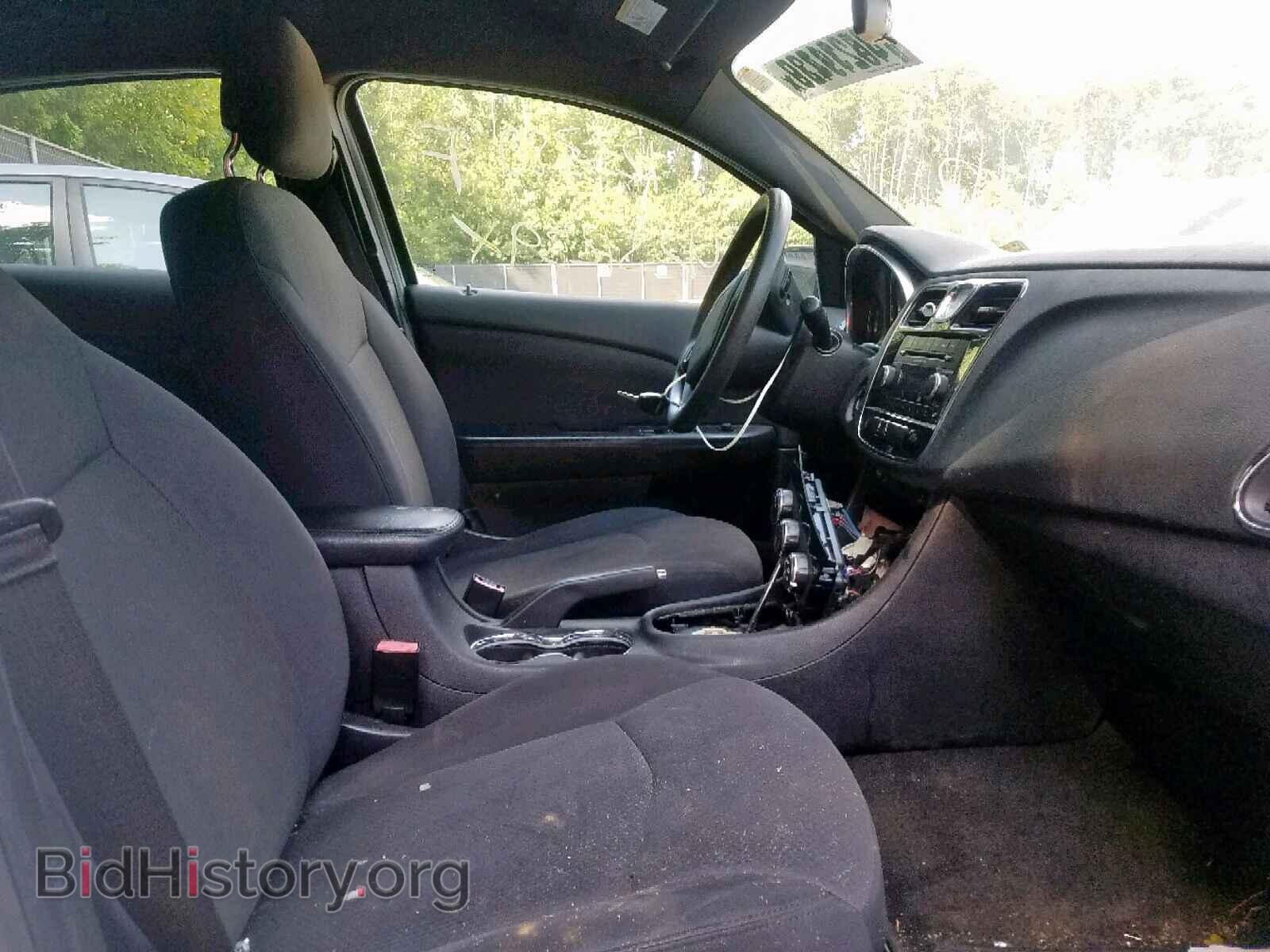 2012 CHRYSLER 200 - VIN: 1C3CCBAB5CN229124 - Фото 5