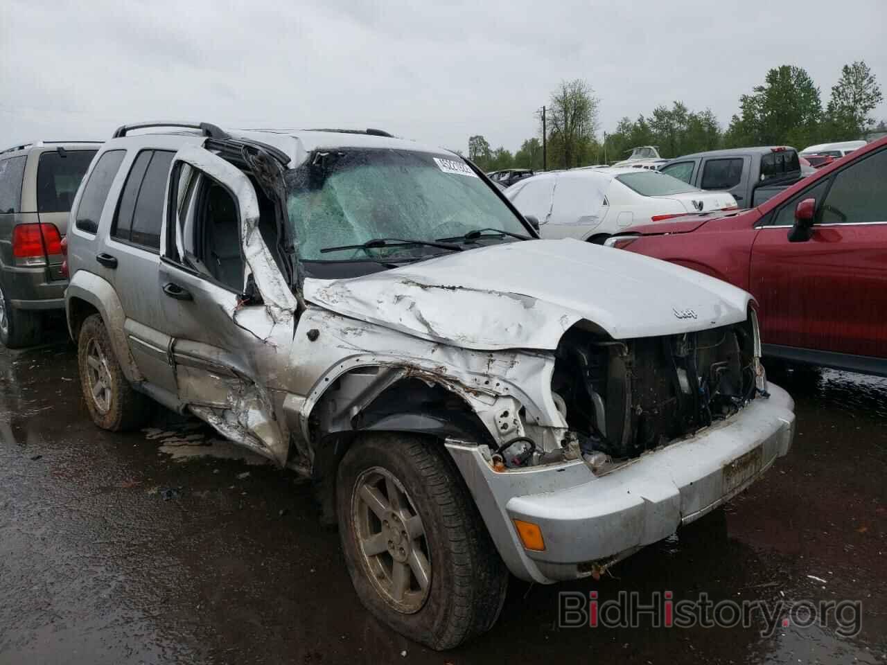 Photo 1J8GL58K36W157920 - JEEP LIBERTY 2006