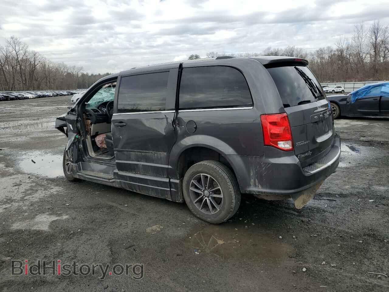 2017 DODGE CARAVAN - VIN: 2C4RDGCG7HR856488 - Photo 2