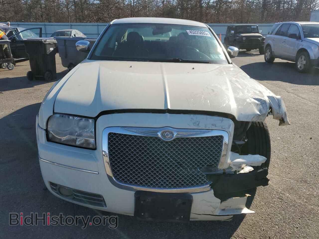 2010 CHRYSLER 300 - VIN: 2C3CA5CV2AH284487 - Photo 5