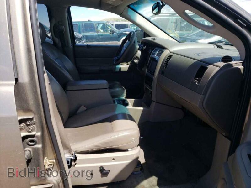 2006 Dodge DURANGO (VIN 1D8HB58246F130497) — photo 5 of 10