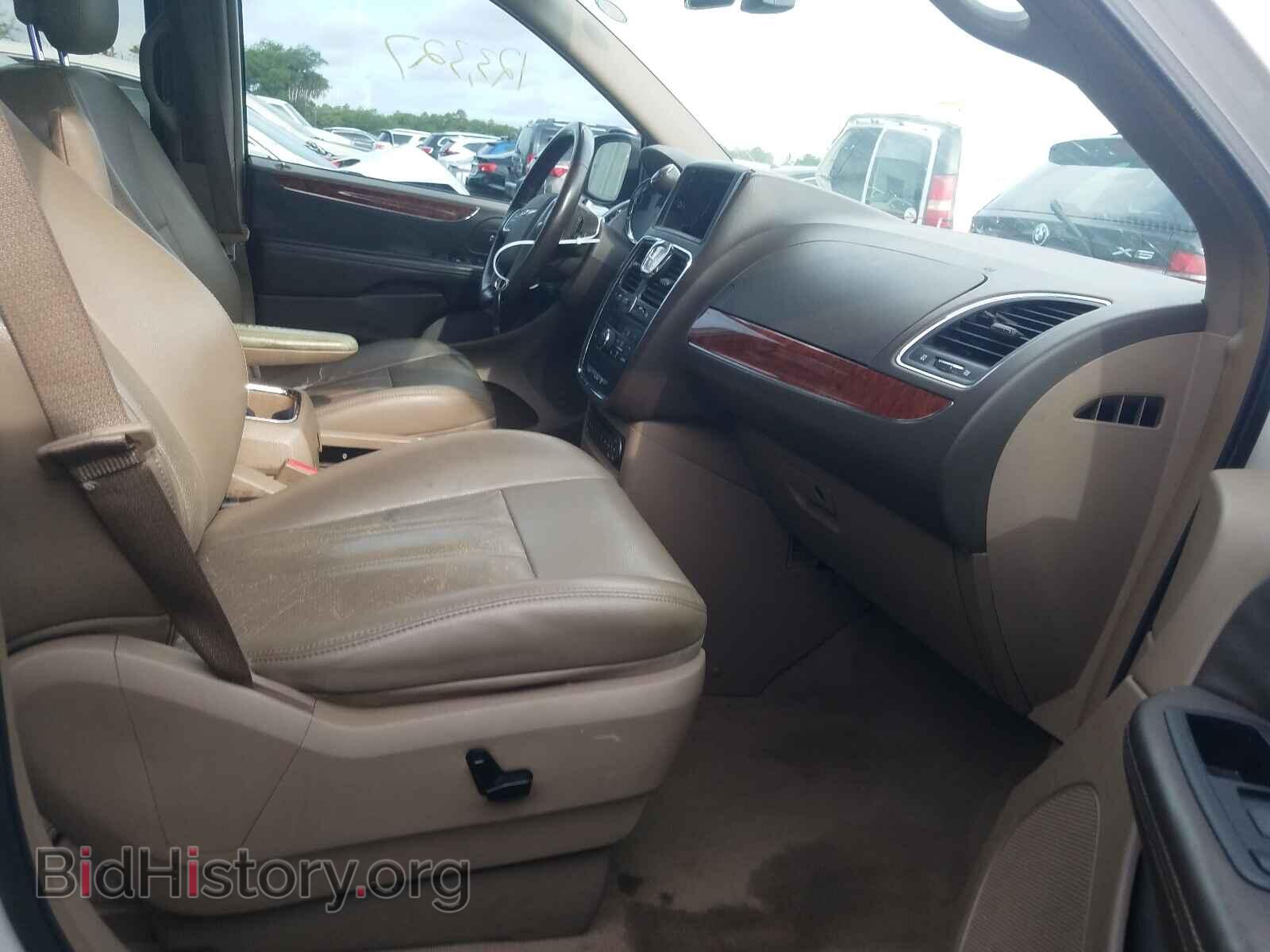 2011 CHRYSLER MINIVAN - VIN: 2A4RR8DG8BR609620 - Photo 5