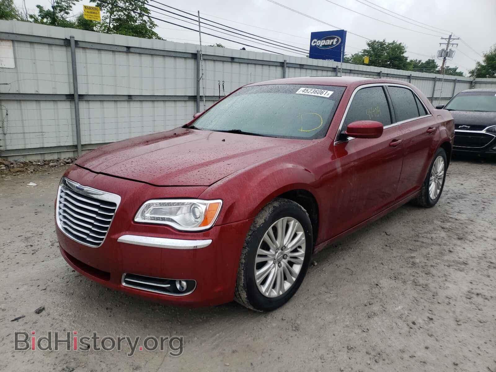 2014 CHRYSLER 300 - VIN: 2C3CCARG7EH301933 - Фото 2