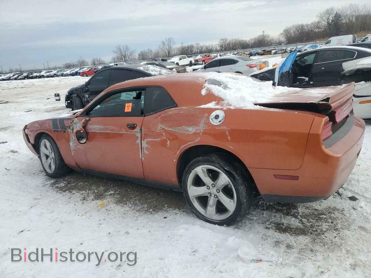 2011 DODGE CHALLENGER - VIN: 2B3CJ5DT7BH604821 - Photo 2
