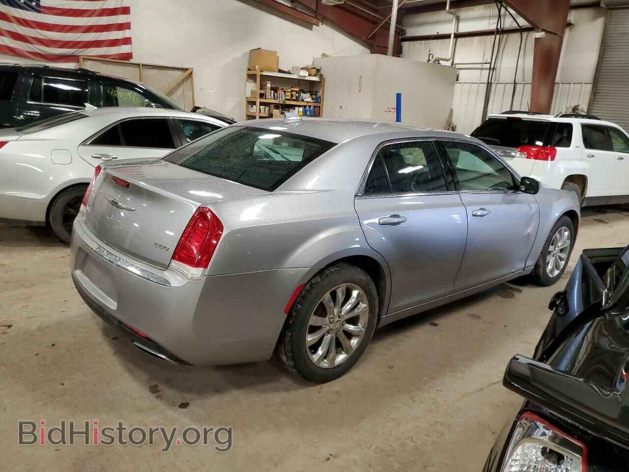 2015 CHRYSLER 300 - VIN: 2C3CCARG7FH831157 - Фото 3