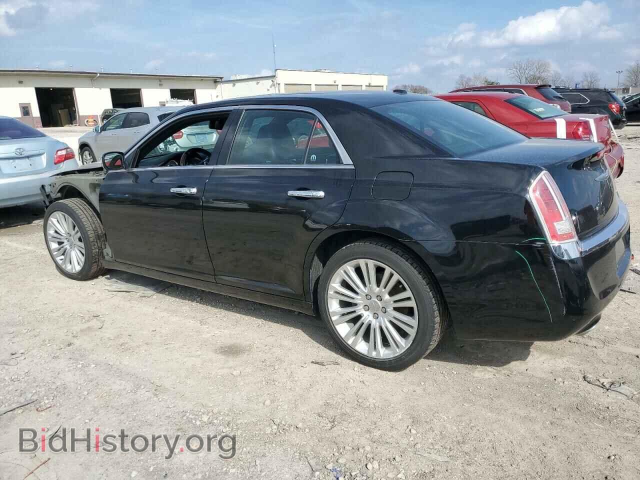 2014 CHRYSLER 300 - VIN: 2C3CCAET5EH382885 - Фото 2