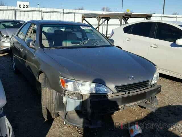 Photo JT8BF22G8V0050423 - LEXUS ES300 1997