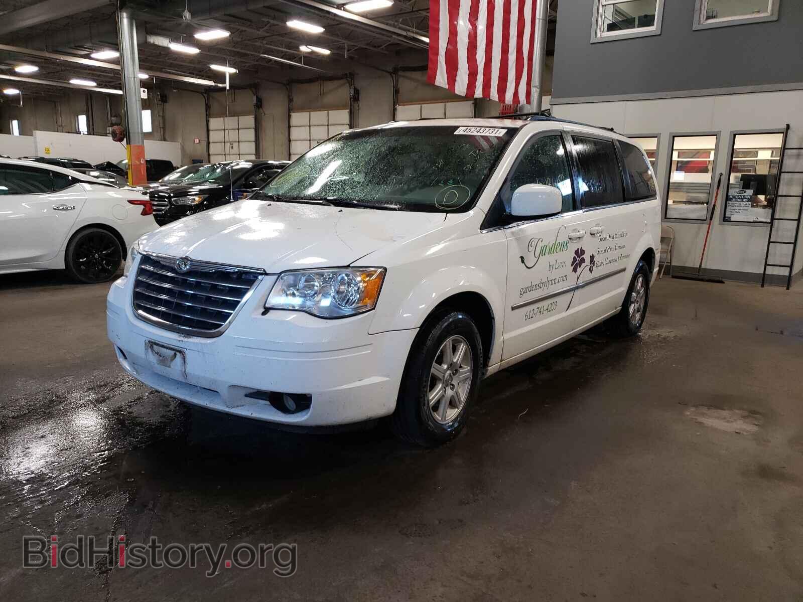 2010 CHRYSLER MINIVAN - VIN: 2A4RR5D18AR153742 - Фото 2