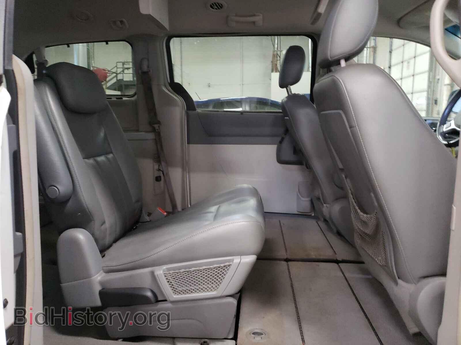 2010 CHRYSLER MINIVAN - VIN: 2A4RR5D18AR153742 - Фото 6