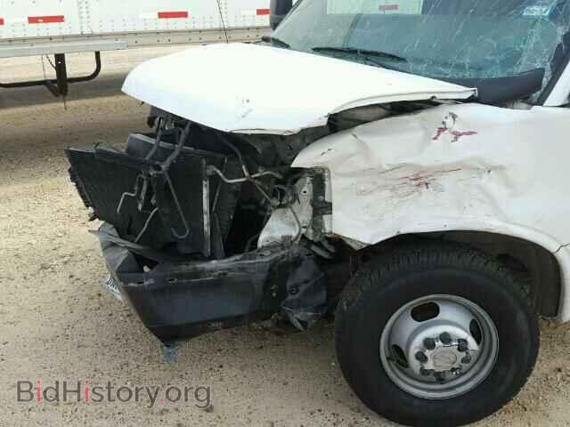 2011 CHEVROLET EXPRESS - VIN: 1GB3G3CG3B1180563 - Фото 9