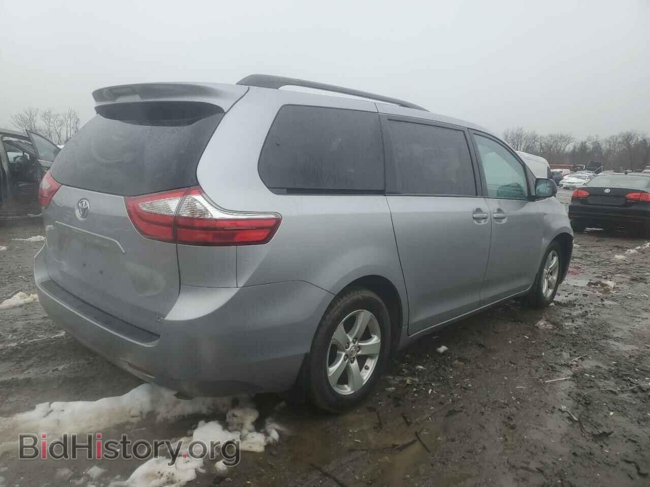 2017 TOYOTA All Models - VIN: 5TDKZ3DC9HS868088 - Фото 3