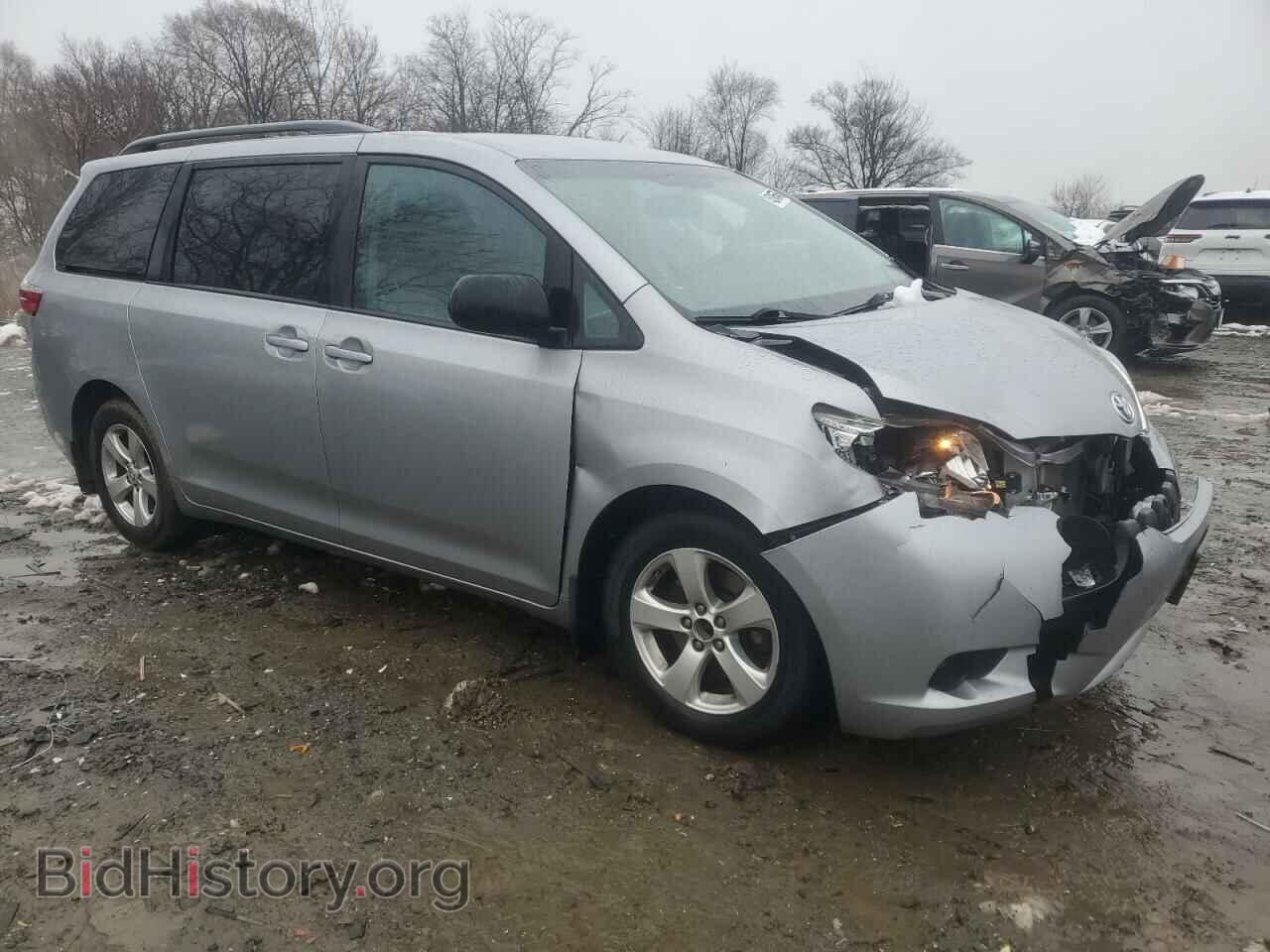 2017 TOYOTA All Models - VIN: 5TDKZ3DC9HS868088 - Фото 4