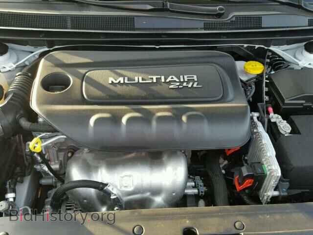 2016 CHRYSLER 200 - VIN: 1C3CCCAB0GN124972 - Фото 7