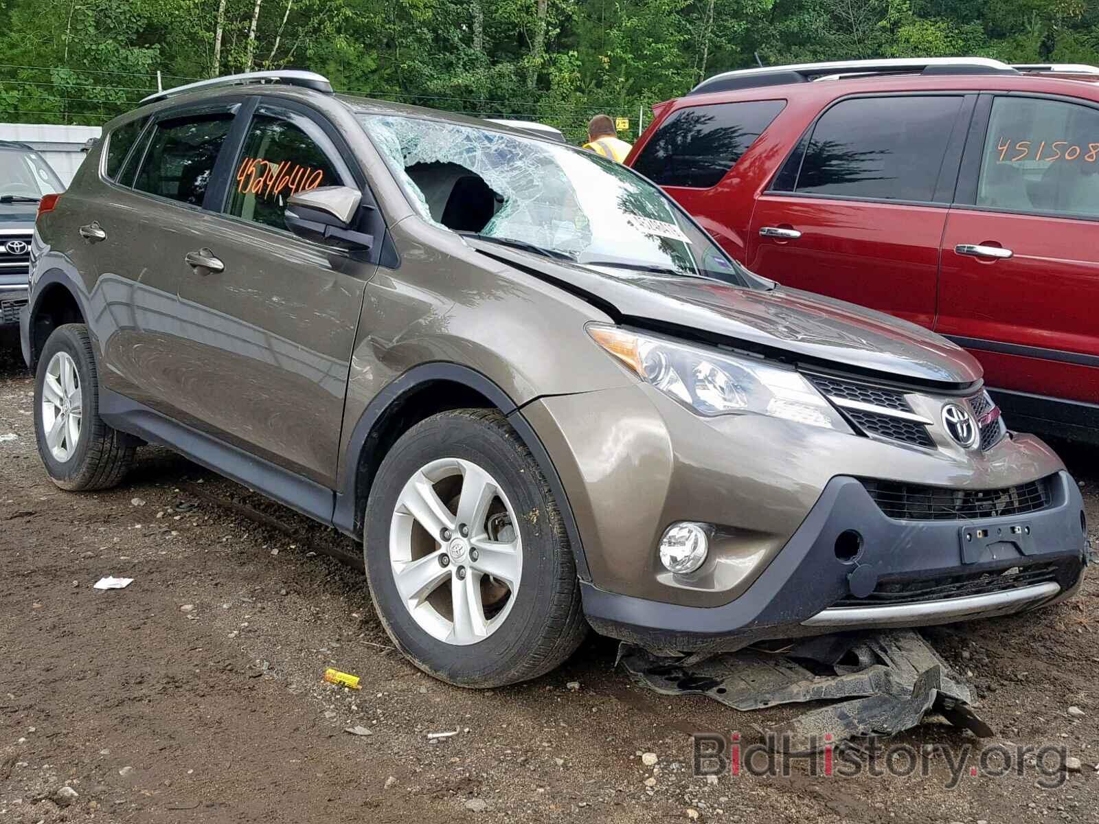 Photo JTMRFREV5ED062010 - TOYOTA RAV4 XLE 2014