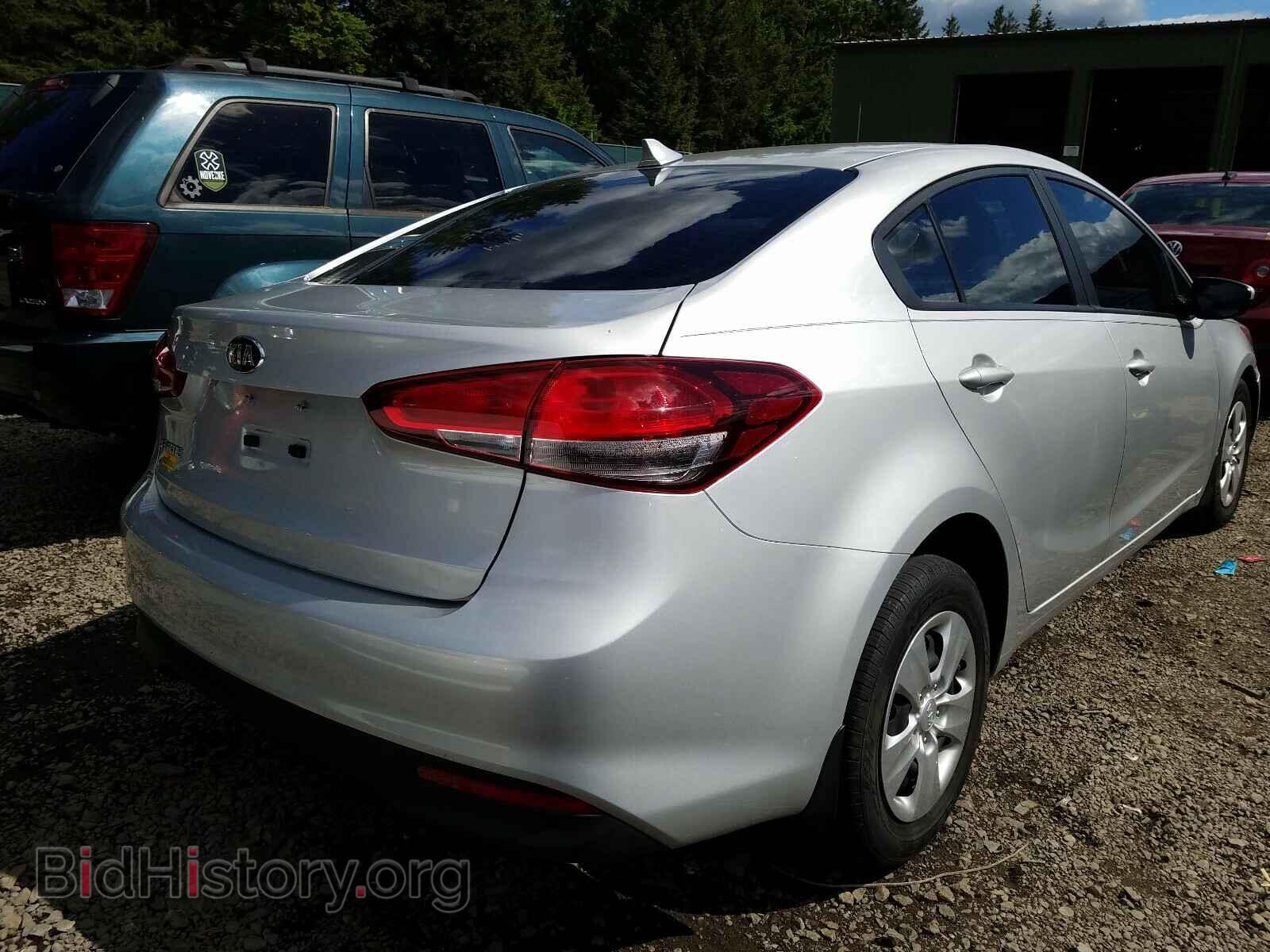 2017 KIA FORTE - VIN: 3KPFK4A78HE087978 - Фото 4