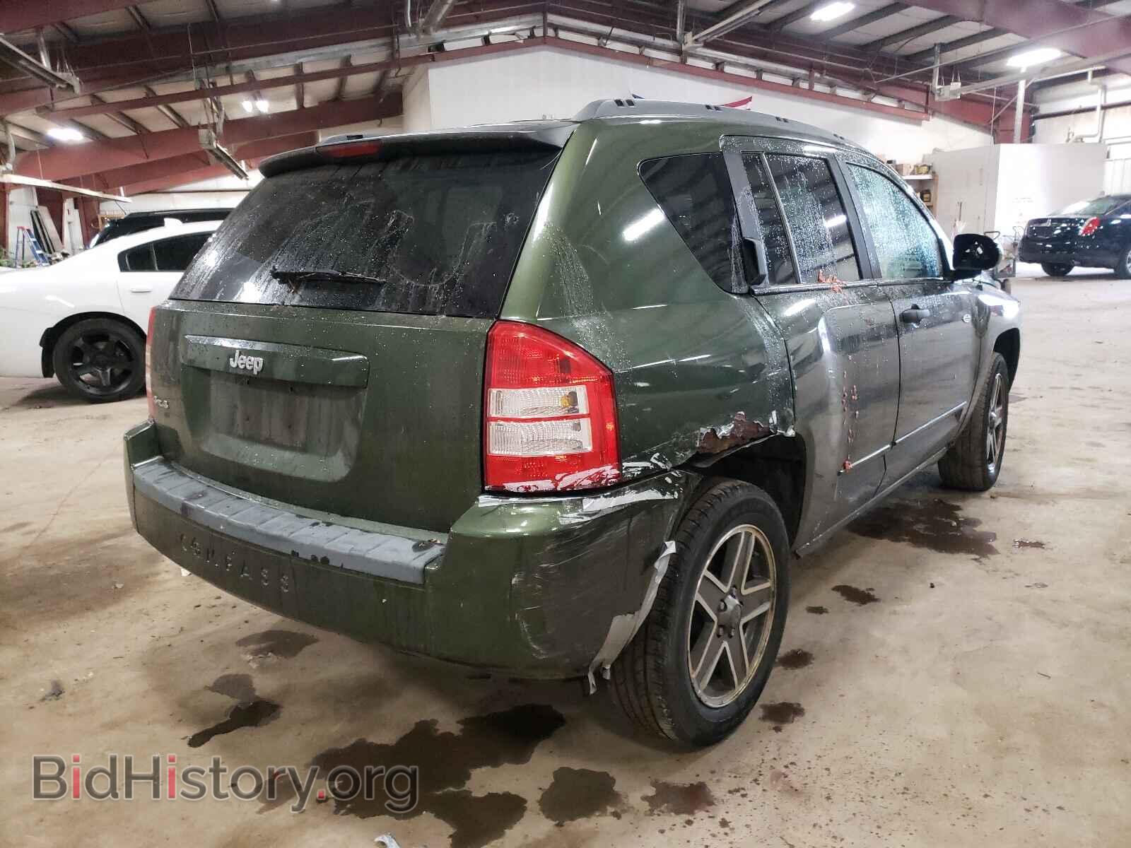 2008 JEEP COMPASS - VIN: 1J8FF47W28D736168 - Фото 4