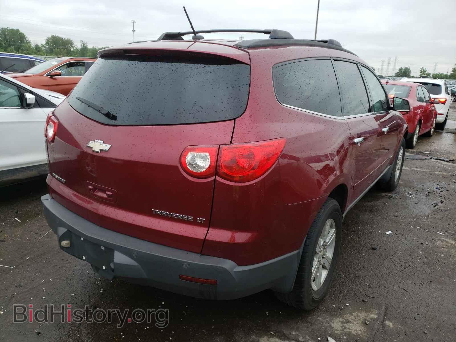 2009 CHEVROLET TRAVERSE - VIN: 1GNER23D09S167294 - Фото 4