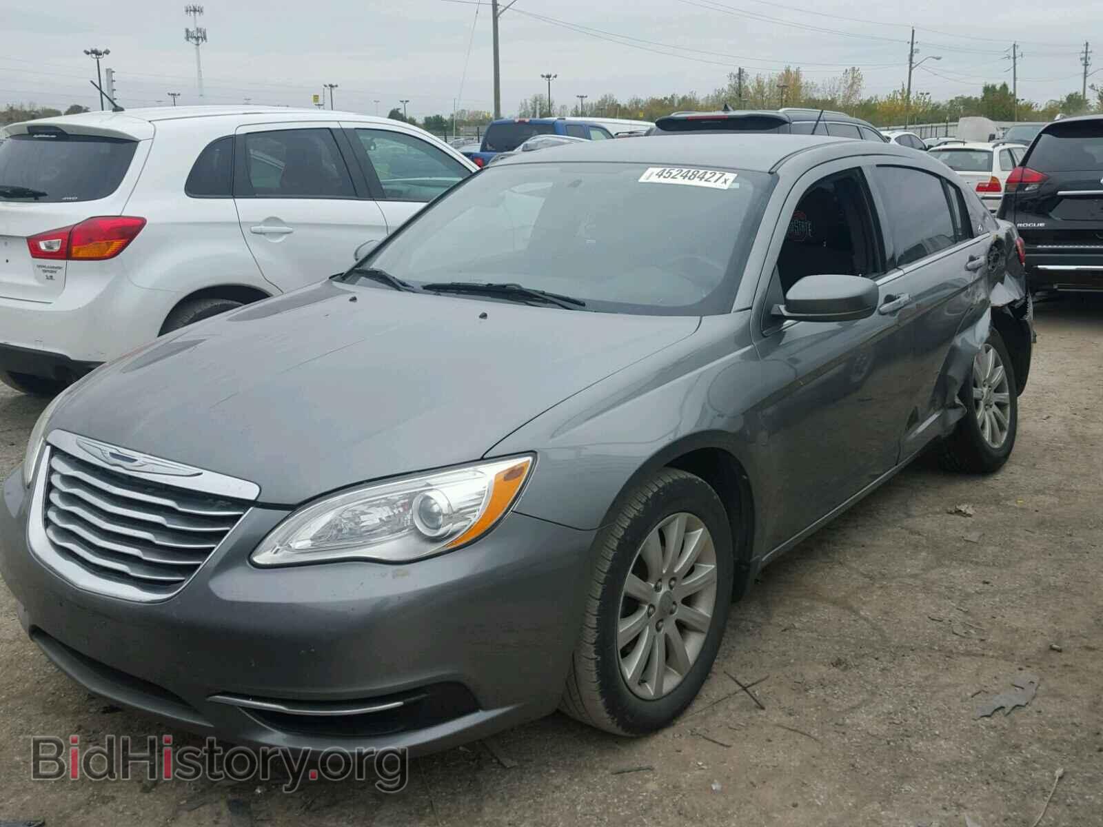2012 CHRYSLER 200 - VIN: 1C3CCBBB3CN331228 - Фото 2