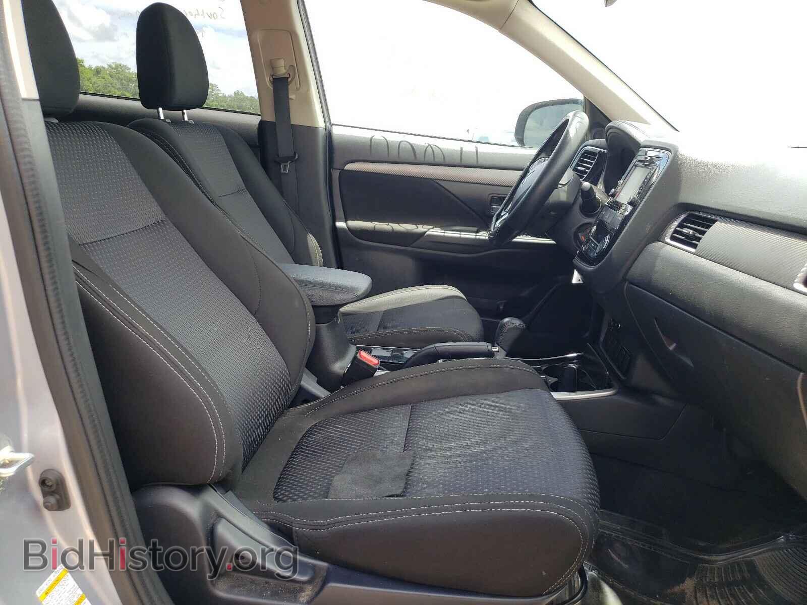 2017 MITSUBISHI OUTLANDER - VIN: JA4AD2A38HZ015201 - Фото 5