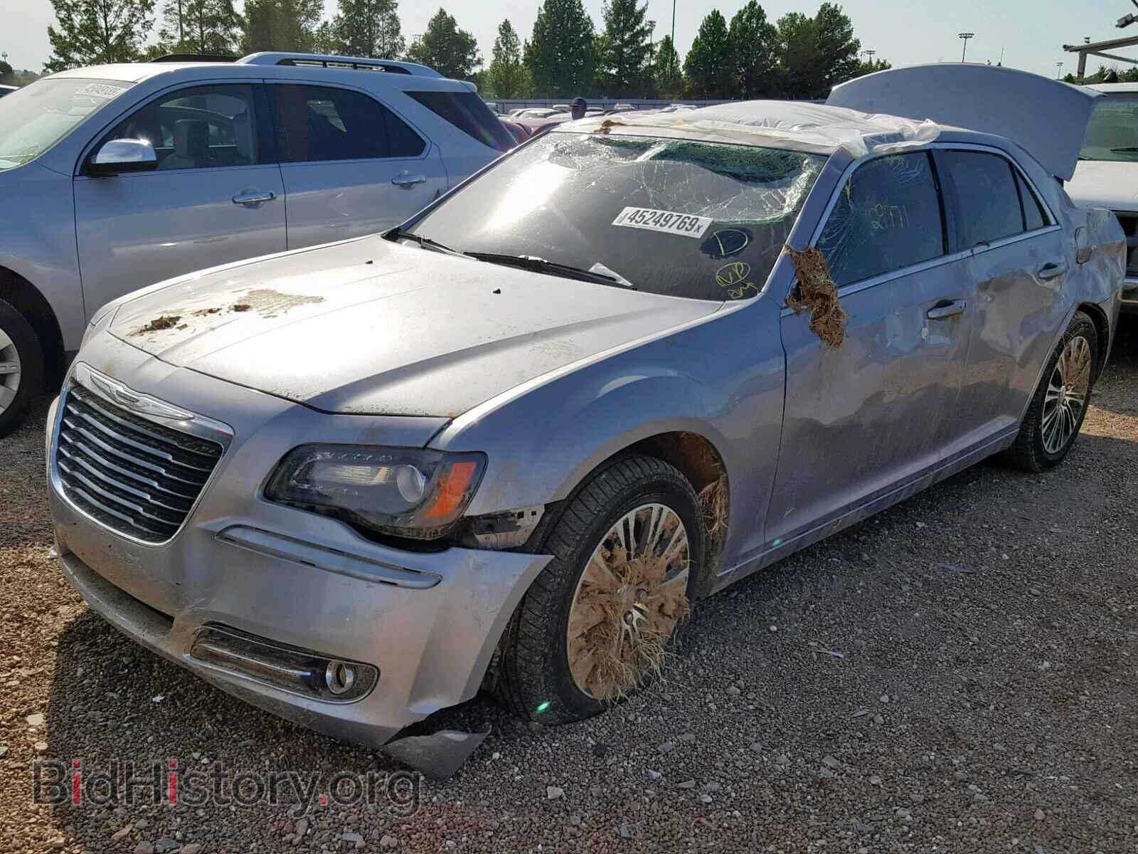 2014 CHRYSLER 300 - VIN: 2C3CCAGG8EH157795 - Фото 2
