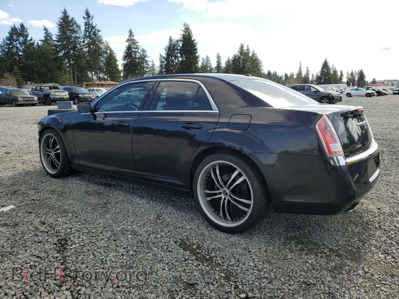 2013 CHRYSLER 300 - VIN: 2C3CCAAG5DH508248 - Фото 2