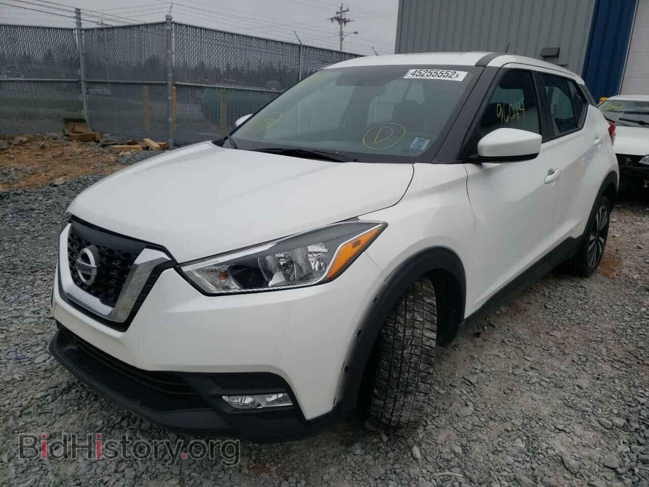 2019 NISSAN KICKS - VIN: 3N1CP5CU3KL493024 - Фото 2