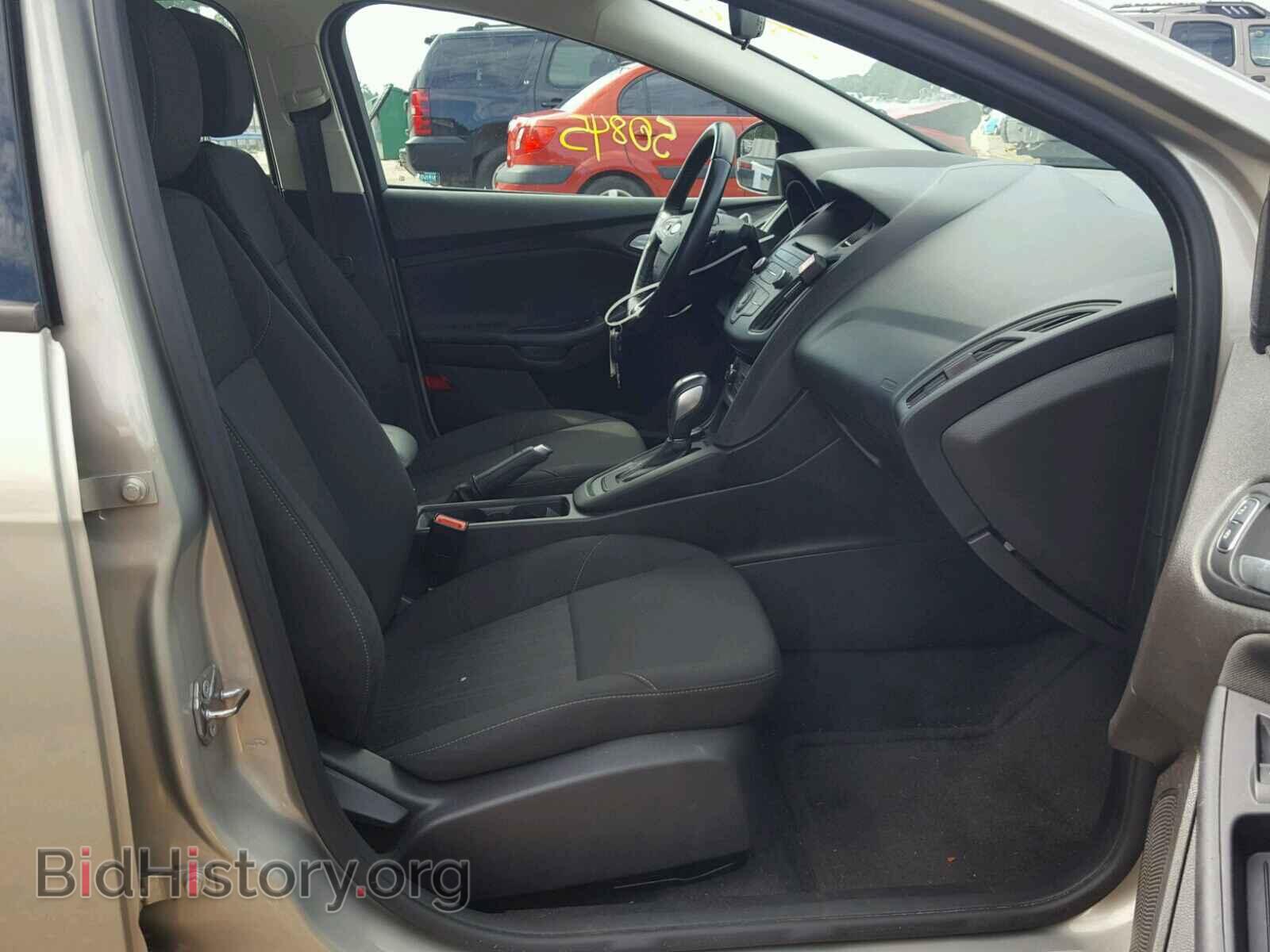 2016 FORD FOCUS - VIN: 1FADP3F22GL201436 - Photo 5