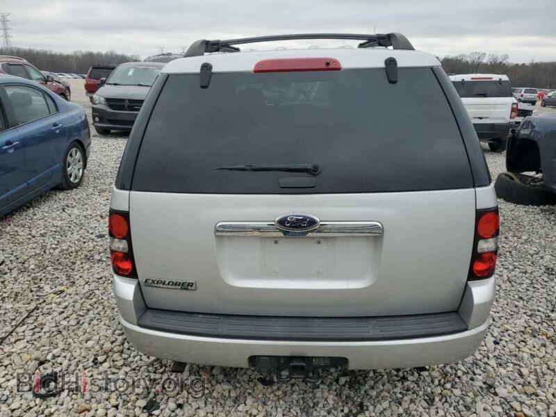 2010 Ford EXPLORER (VIN 1FMEU6DE6AUA09584) — фото 6 из 13