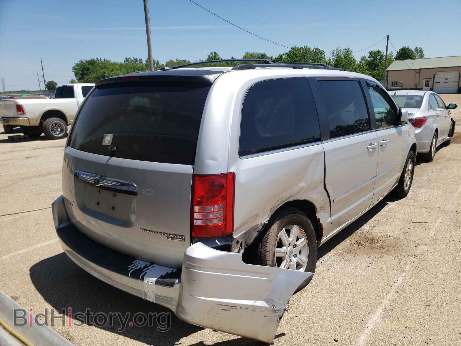 2010 CHRYSLER MINIVAN - VIN: 2A4RR5D19AR112973 - Фото 4