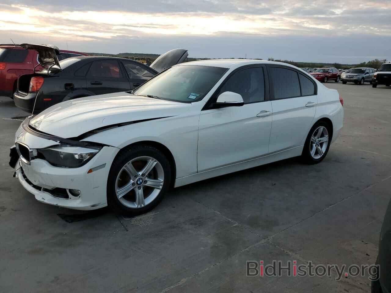 Фотография WBA3C1C56EK110920 - BMW 3 SERIES 2014