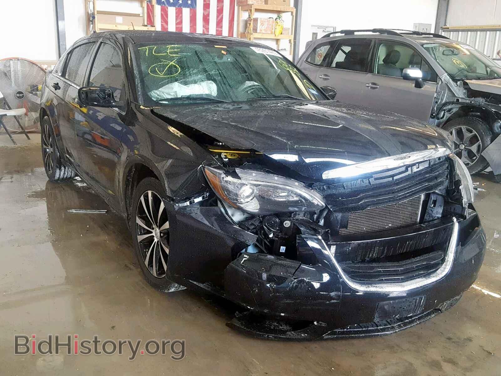 Фотография 1C3BC8FG8BN601332 - CHRYSLER 200 2011