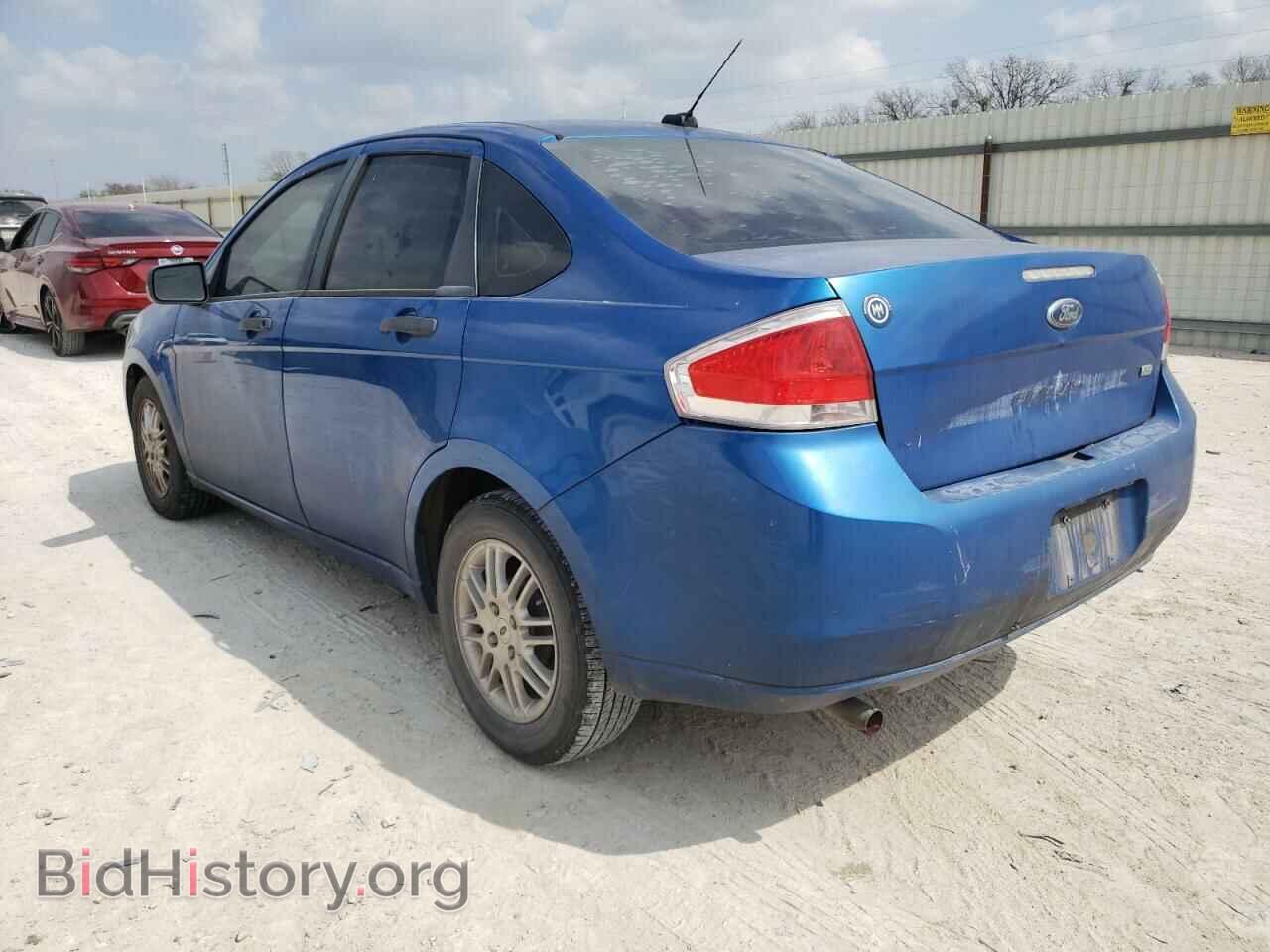 2010 FORD FOCUS - VIN: 1FAHP3FN1AW136631 - Фото 2