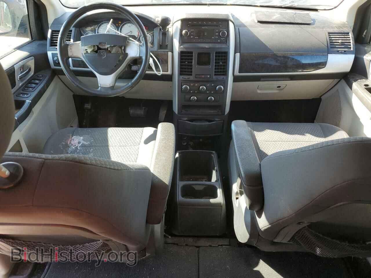 2010 DODGE CARAVAN - VIN: 2D4RN5D17AR211800 - Фото 8