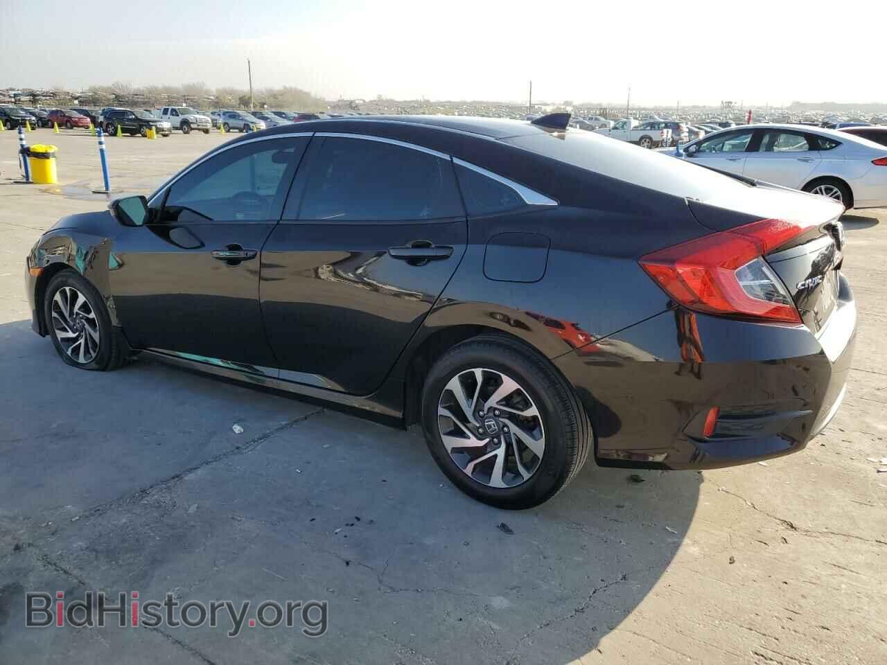 2017 HONDA CIVIC - VIN: 19XFC2F76HE003652 - Photo 2