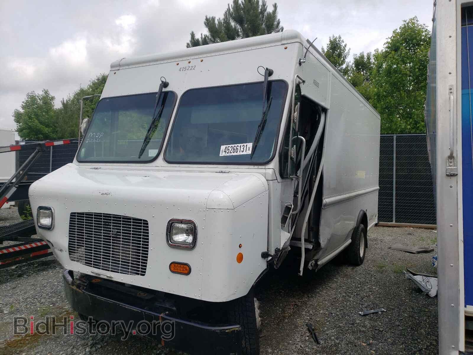 2019 FORD ECONOLINE - VIN: 1FC3E4K67KDC09920 - Photo 2