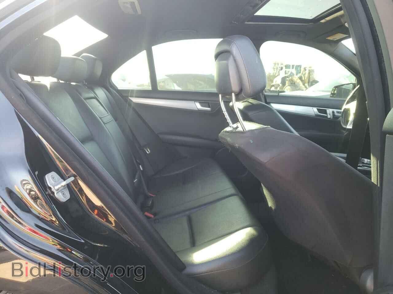 2014 MERCEDES-BENZ C-CLASS - VIN: WDDGF4HB8EA953363 - Фото 6