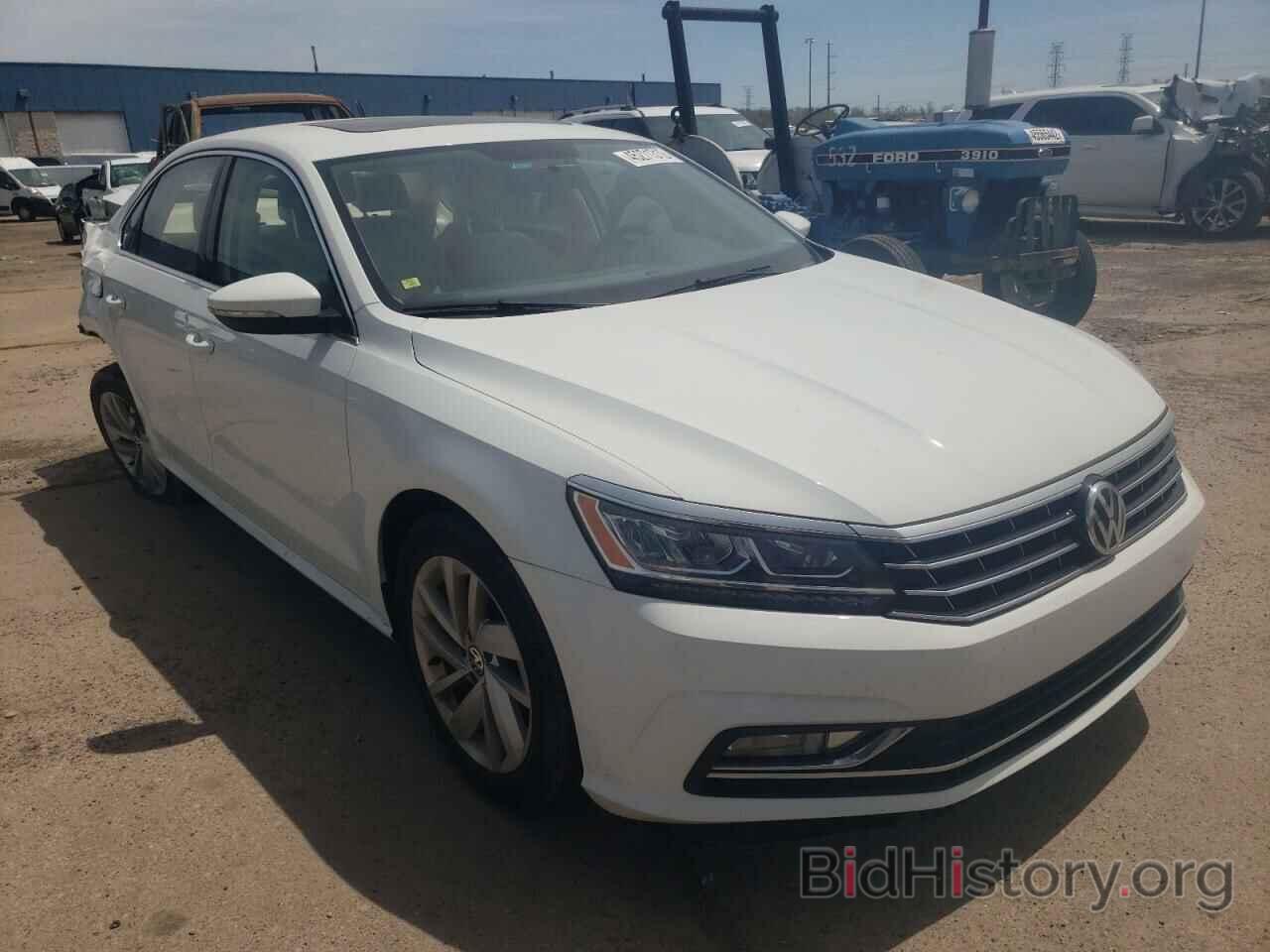 Photo 1VWBA7A36JC047358 - VOLKSWAGEN PASSAT 2018