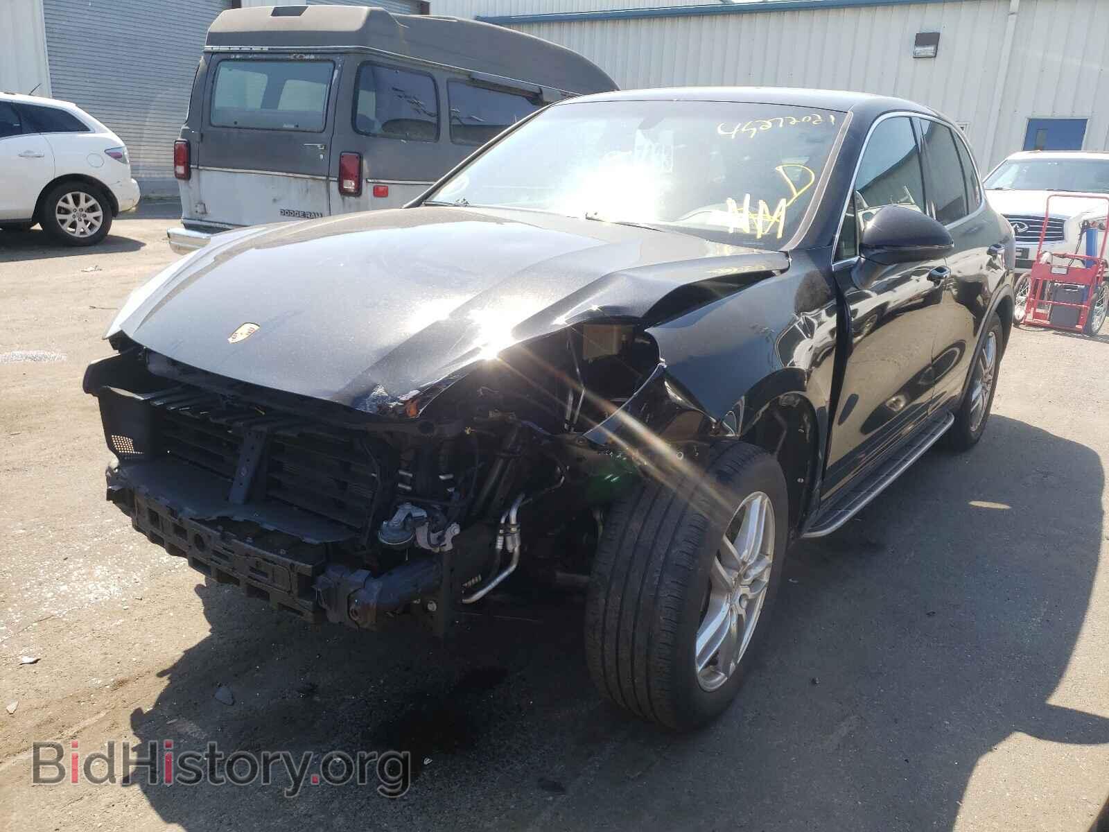 2016 PORSCHE CAYENNE - VIN: WP1AA2A28GKA37436 - Фото 2