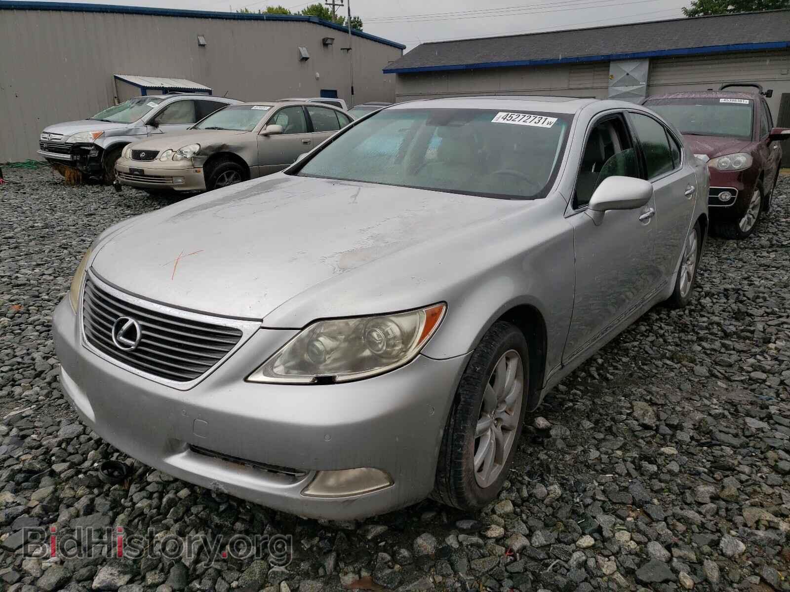 2007 LEXUS LS460 - VIN: JTHBL46F175036701 - Фото 2