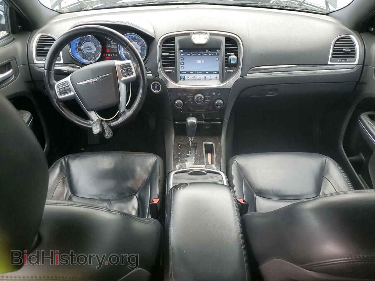 2011 CHRYSLER 300 - VIN: 2C3CA5CG0BH594527 - Фото 8