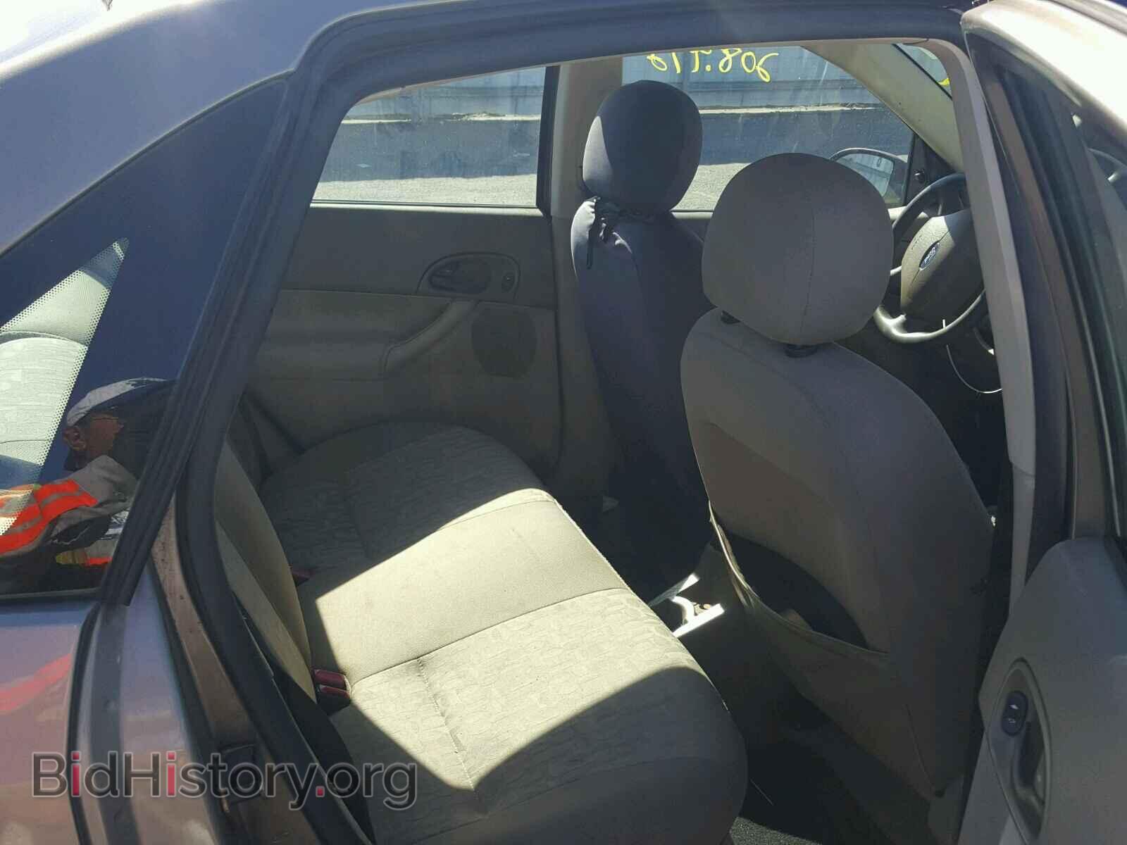 2005 FORD FOCUS - VIN: 1FAFP34N65W189308 - Photo 6